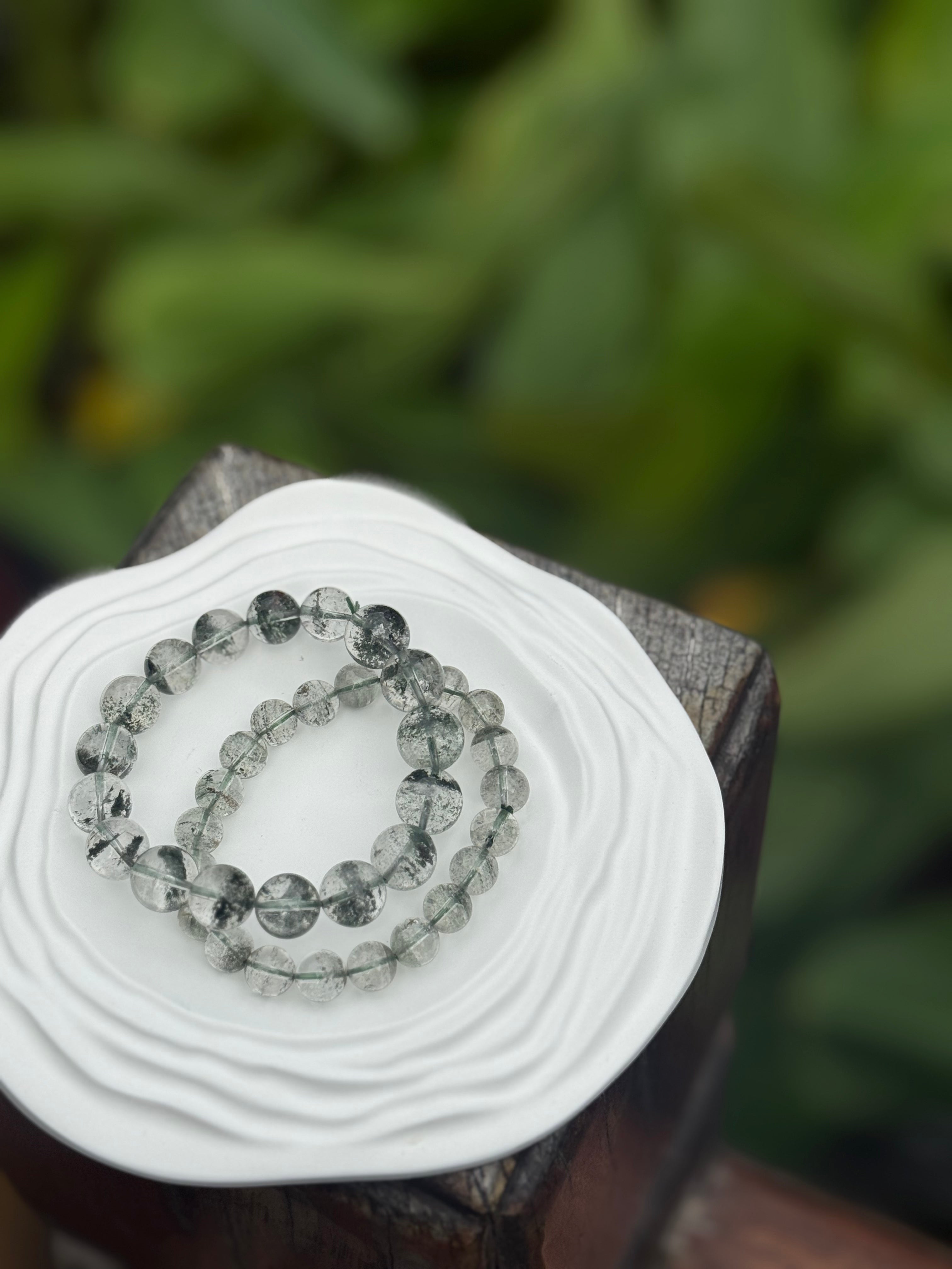 ✨𝙂𝙧𝙚𝙚𝙣 𝙋𝙝𝙖𝙣𝙩𝙤𝙢 𝙌𝙪𝙖𝙧𝙩𝙯 𝘽𝙧𝙖𝙘𝙚𝙡𝙚𝙩 綠幽靈手串 （9mm & 12mm)